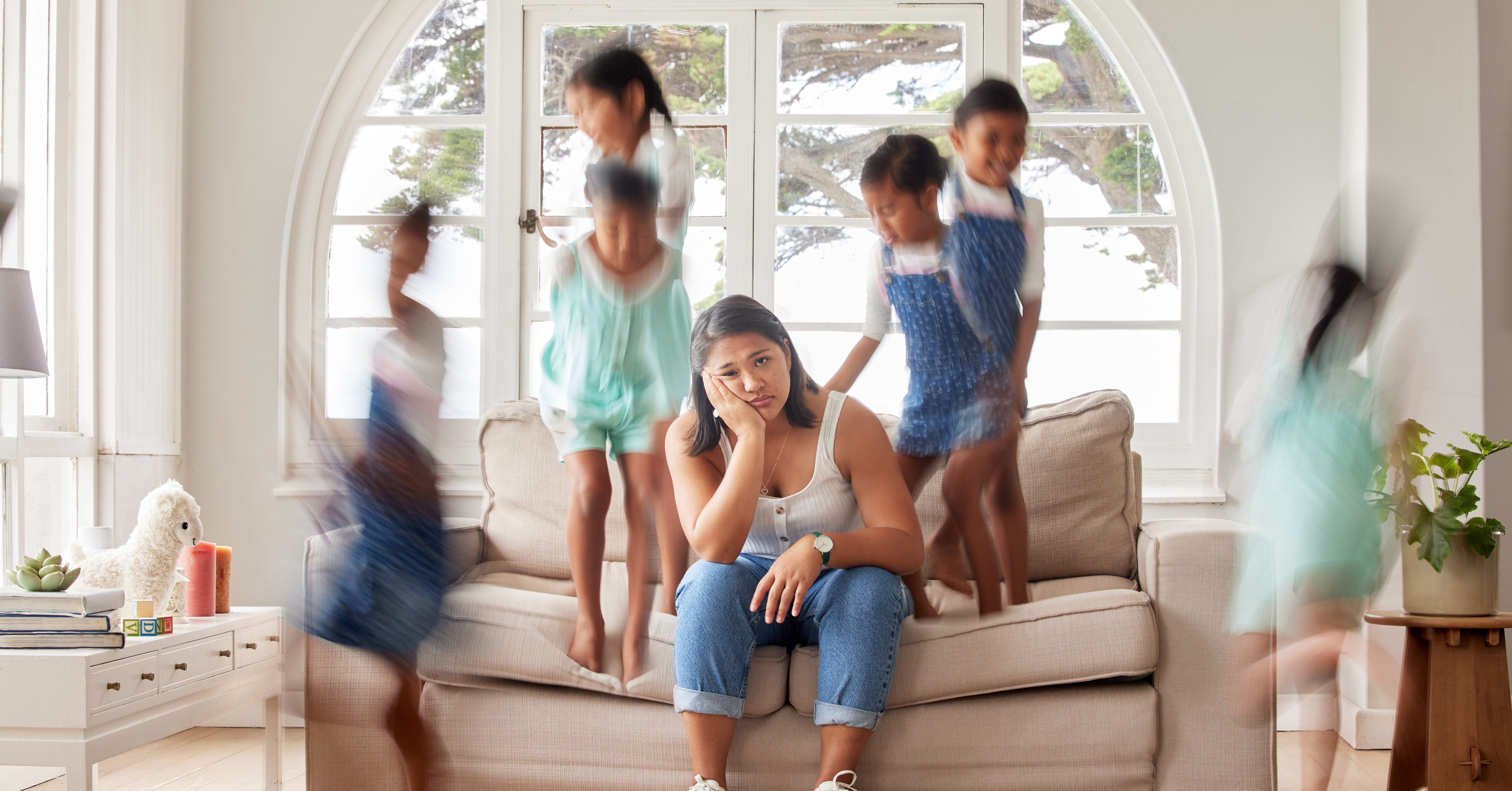 5 Bible Verses for the Mom Who Feels Like She's Falling Short